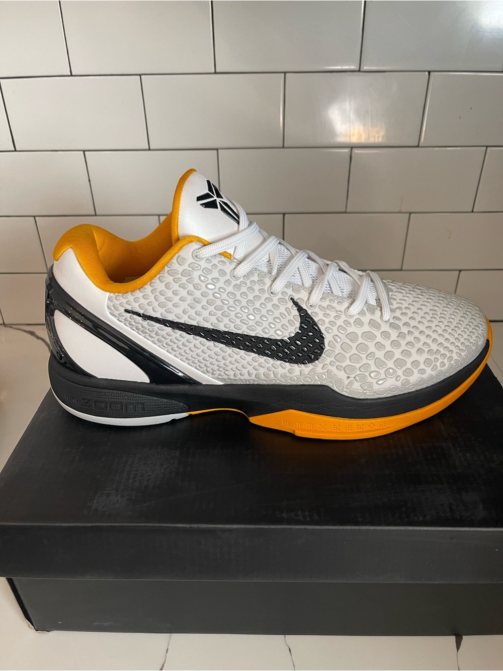Mens 6 Protro Size 14.